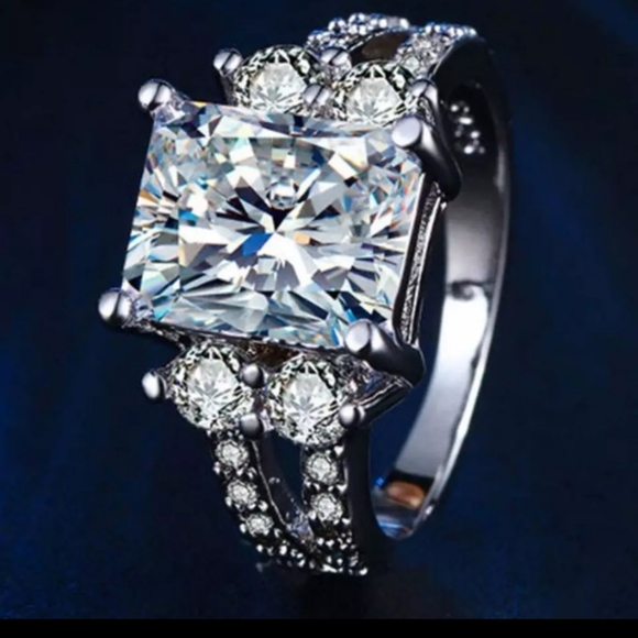 huitan Jewelry - New beautiful white sapphire AAAA Cz silver ring